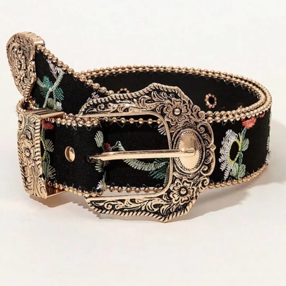 Embroidered Frondescence~ Vintage Needlepoint Floral Flower Garden Embossed Belt main image 15